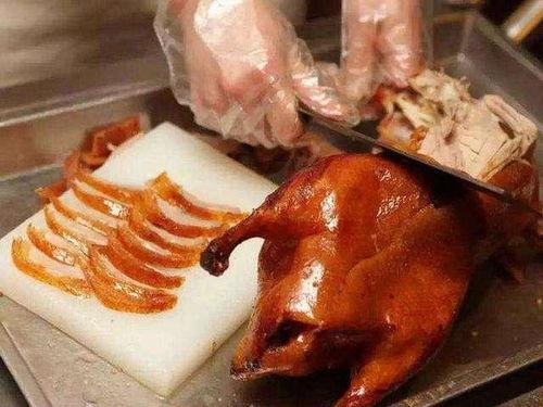 路边烤鸭做法爆料视频,跟随视频学做正宗路边风味